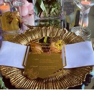 Acrylic Reef Charger - Gold