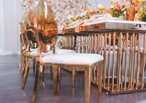 Amber Rosegold Dining Table